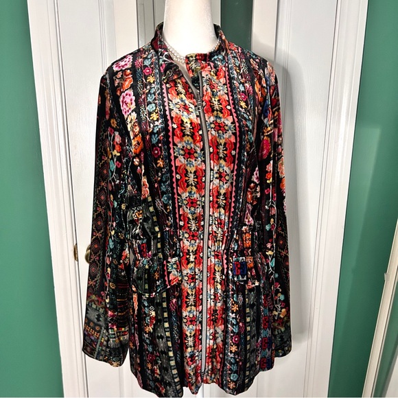 Johnny Was Black Velvet Floral Anorak Jacket Small - Picture 16 of 16